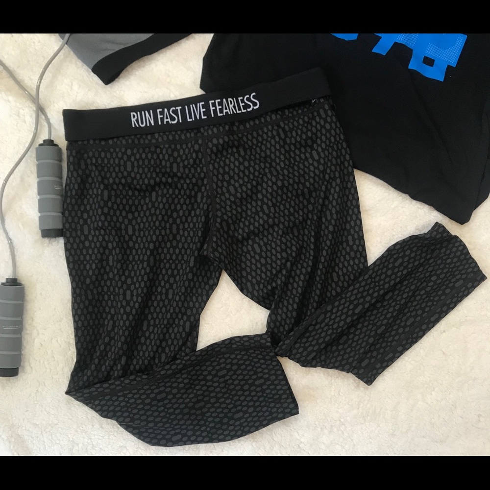 Nike | Dri-fit Running Capri Leggings Black/GrayXL - Picture 2 of 8